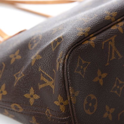 Louis Vuitton Monogram Neverfull PM 14 of 17