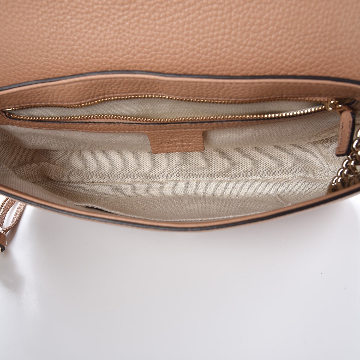 Gucci Pebbled Calfskin Medium Soho Flap Crossbody Camelia 5 of 8