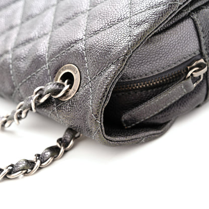 Chanel Iridescent Caviar Quilted Jumbo Easy Flap Silver 13 of 14