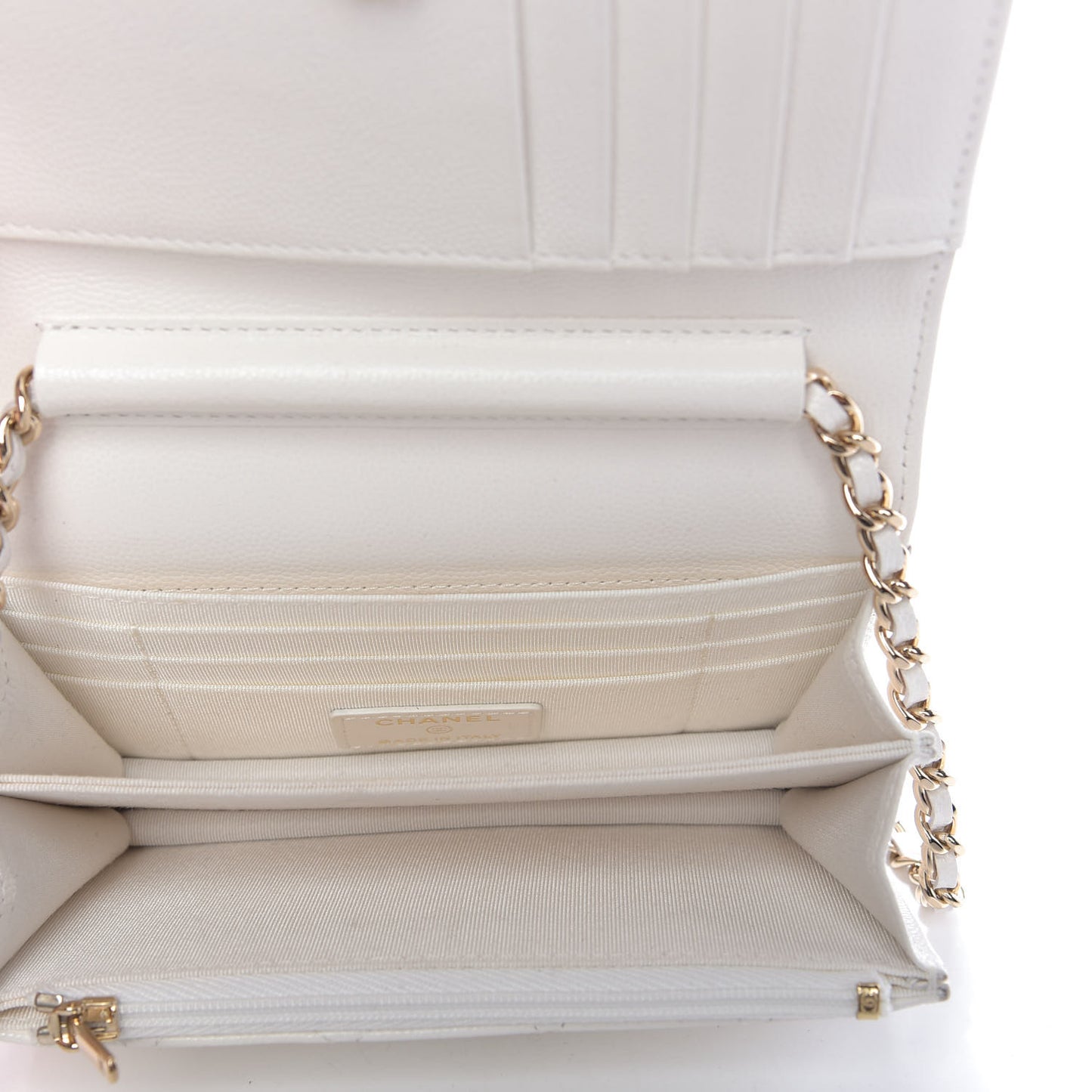 Caviar Quilted Mini Wallet On Chain WOC White