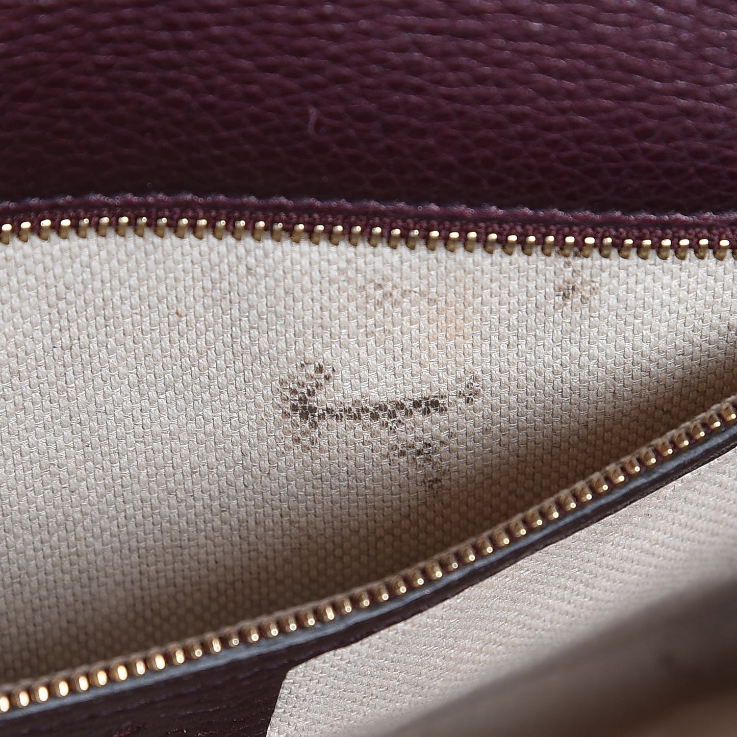 Metallic Cellarius Calfskin Medium Soho Clutch Classic Burgundy