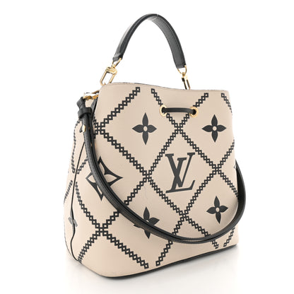 Louis Vuitton Empreinte Monogram Giant Broderies Neonoe MM Cream Black 3 of 13