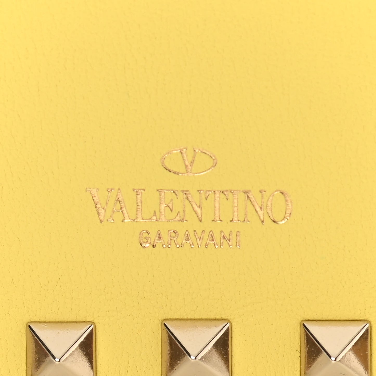 Calfskin Rockstud Wallet on Chain Light Yellow