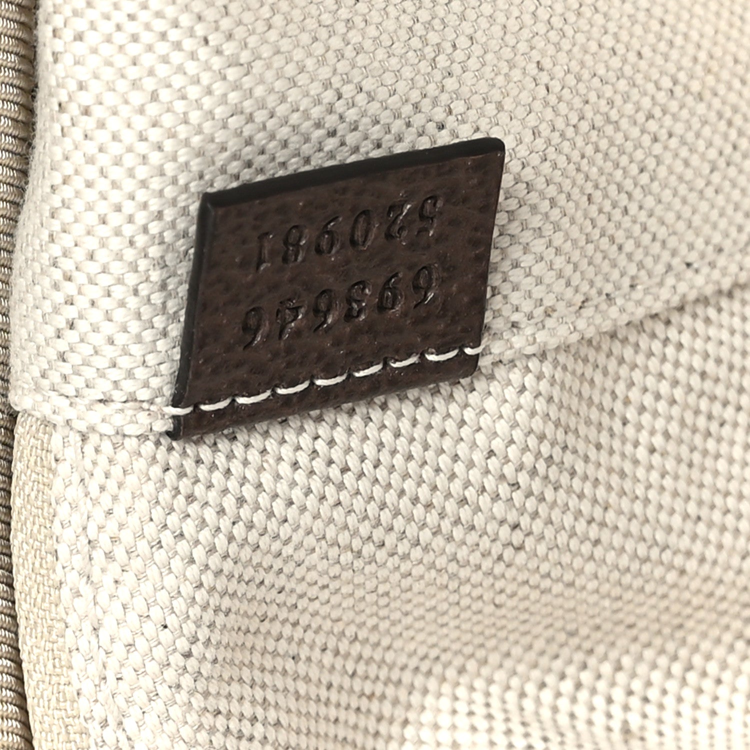 Gucci Monogram Jumbo GG Textured Dollar Calfskin Web Small Savoy Cabin Trolley Camel Ebony New Acero 5 of 9