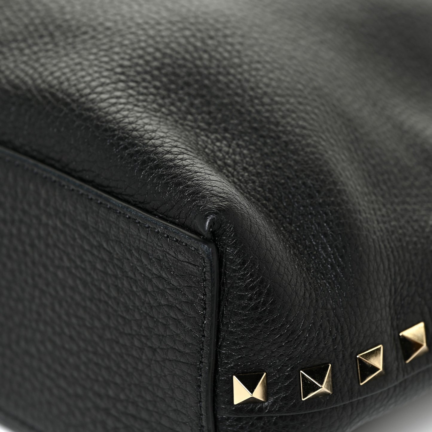 Grained Calfskin Small Rockstud Flip Lock Tote Black Rose Quartz