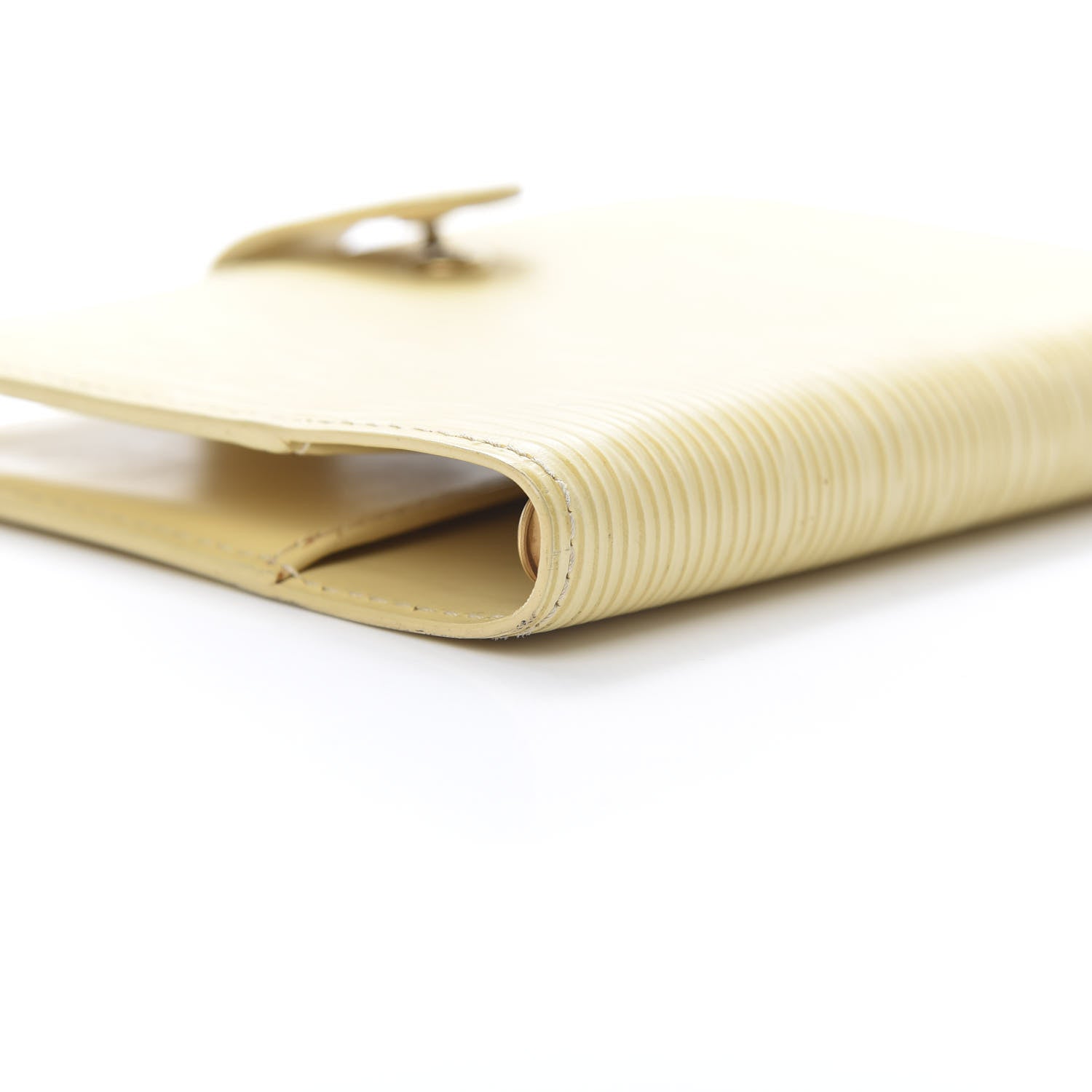 Louis Vuitton Epi Small Ring Agenda Cover Vanilla 11 of 11