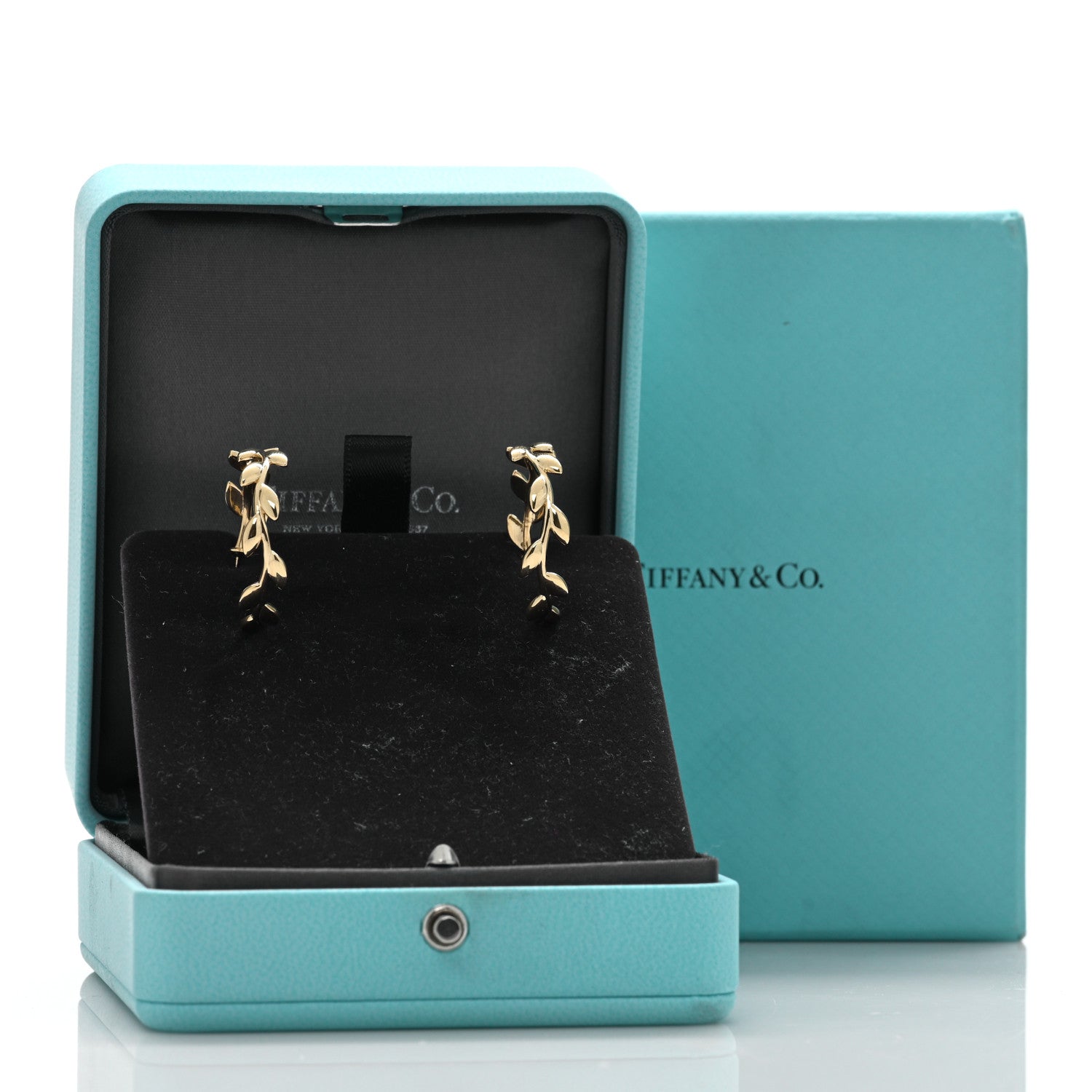 Tiffany 18K Yellow Gold Paloma Picasso Olive Leaf Hoop Earrings 5 of 5