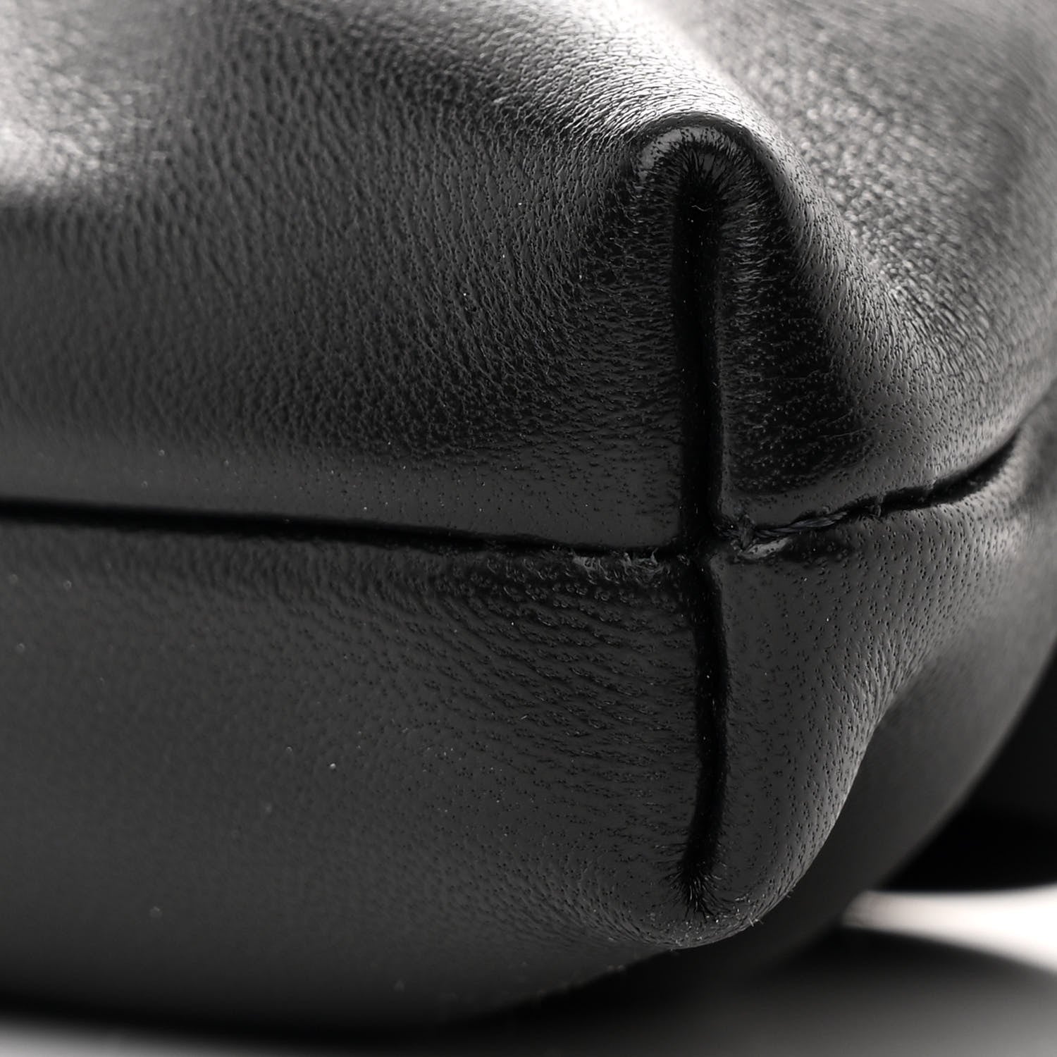 Chanel Shiny Lambskin Pearl Clutch With Chain Black 10 of 11