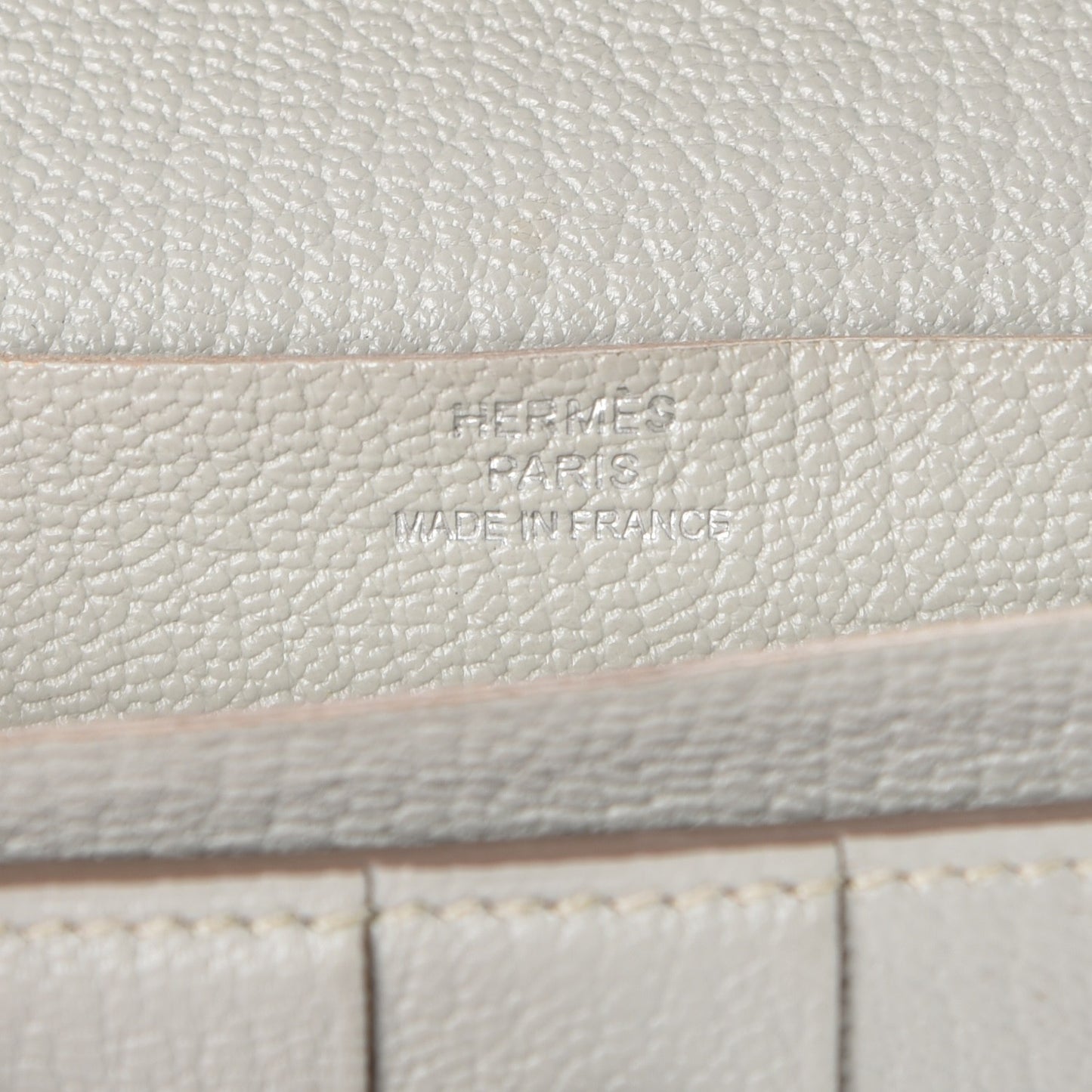 Chevre Mysore Bearn Gusset Wallet Gris Perle