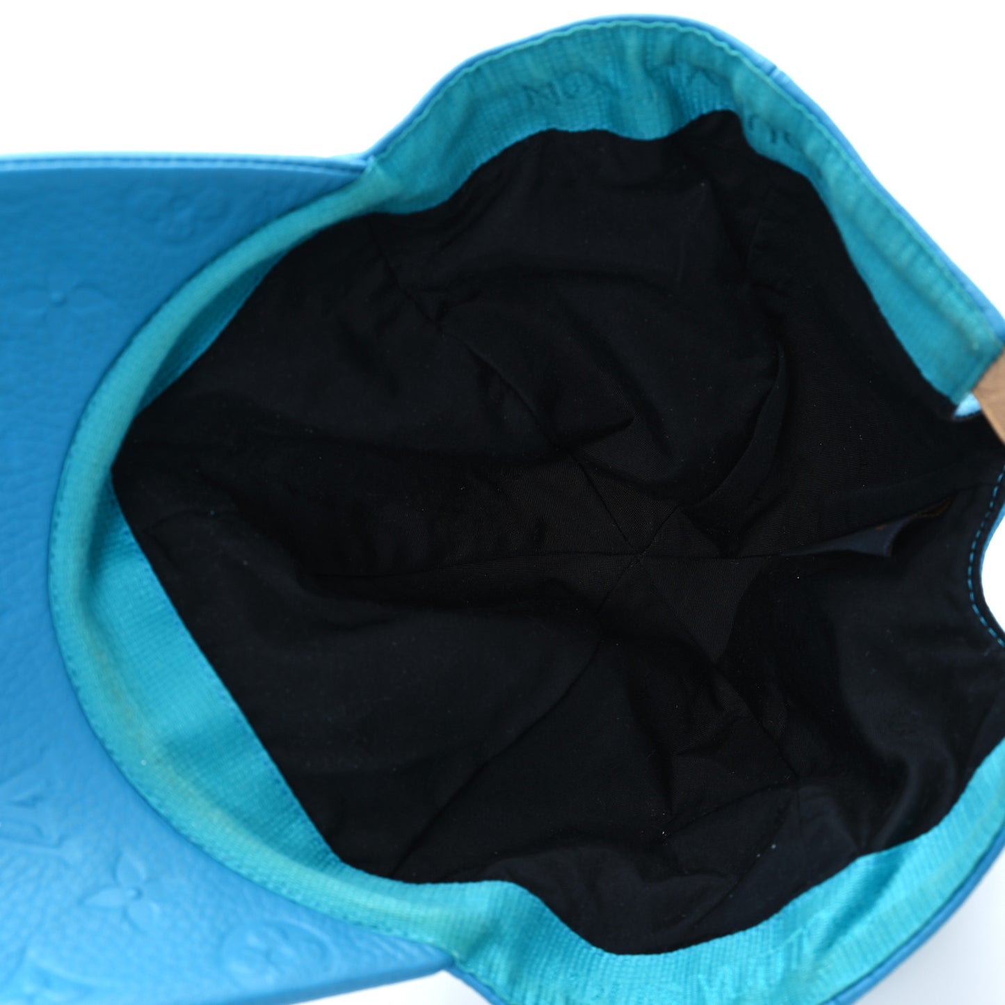 Taurillon Monogram 1.1 Cap 60 Blue