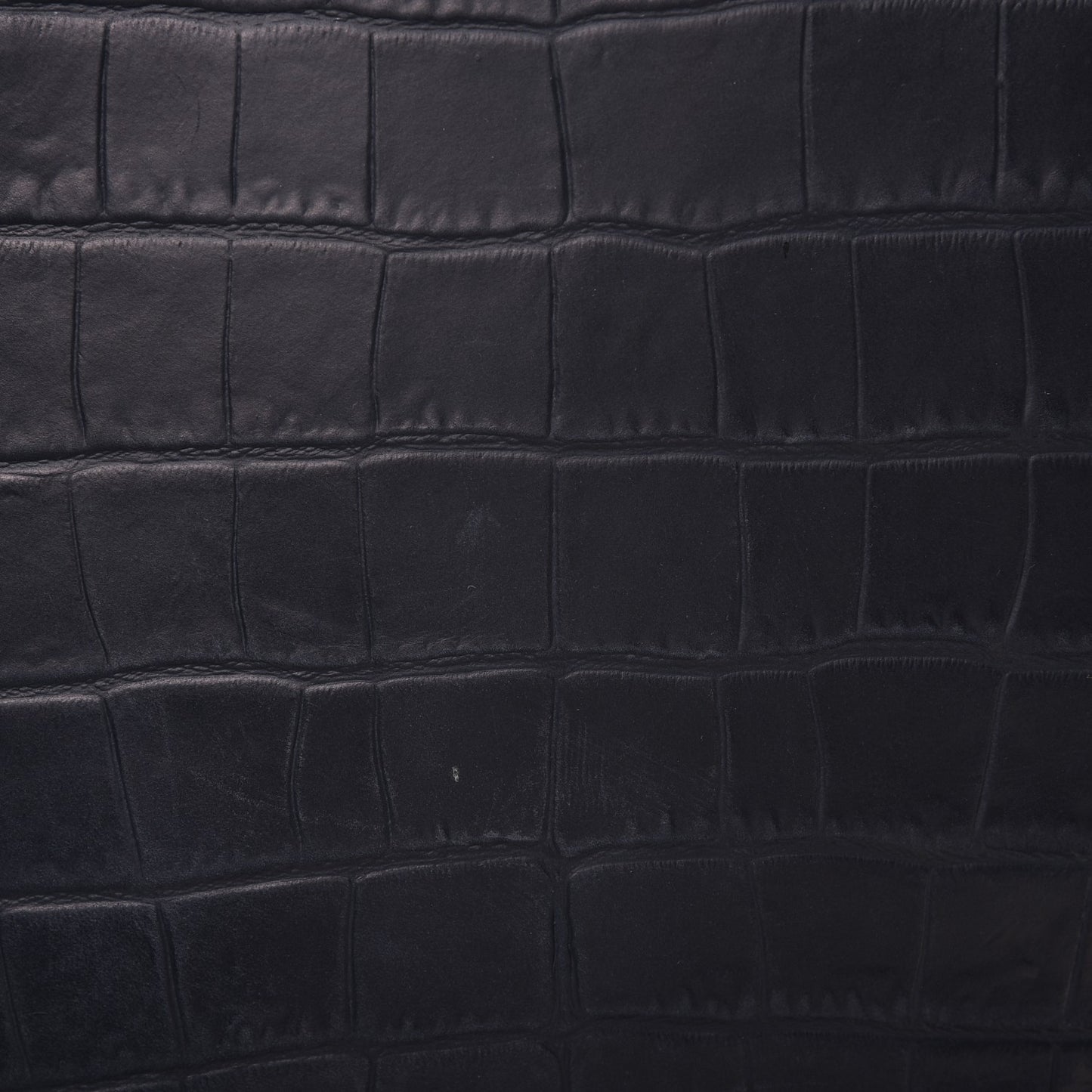 Crocodile Embossed Nubuck Small Belt Cabas Phantom Navy Blue