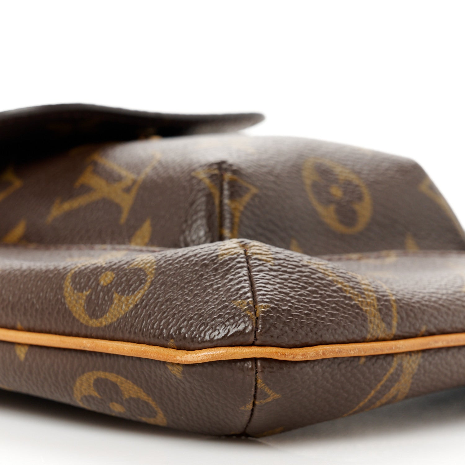 Louis Vuitton Monogram Partition Wristlet 8 of 9