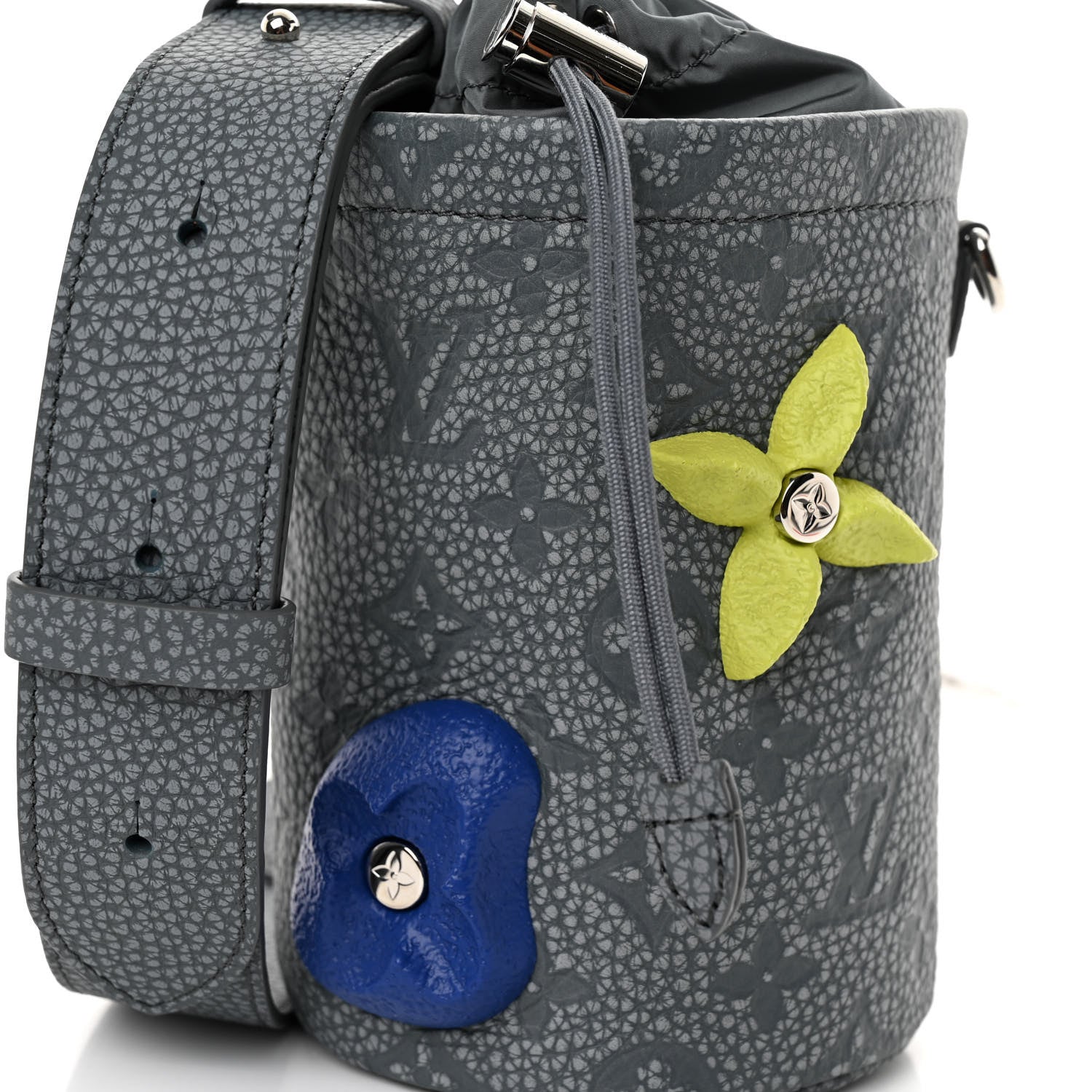 Louis Vuitton Taurillon Monogram Chalk Pouch Granite Gray 7 of 10