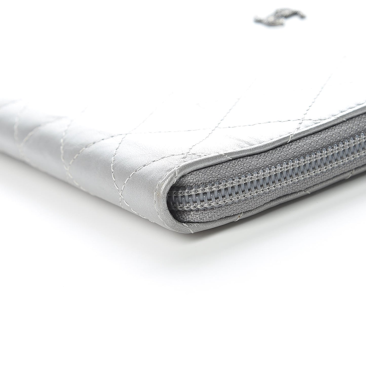 Metallic Aged Calfskin Quilted Palette Large Zip Around Organizer Wallet Silver