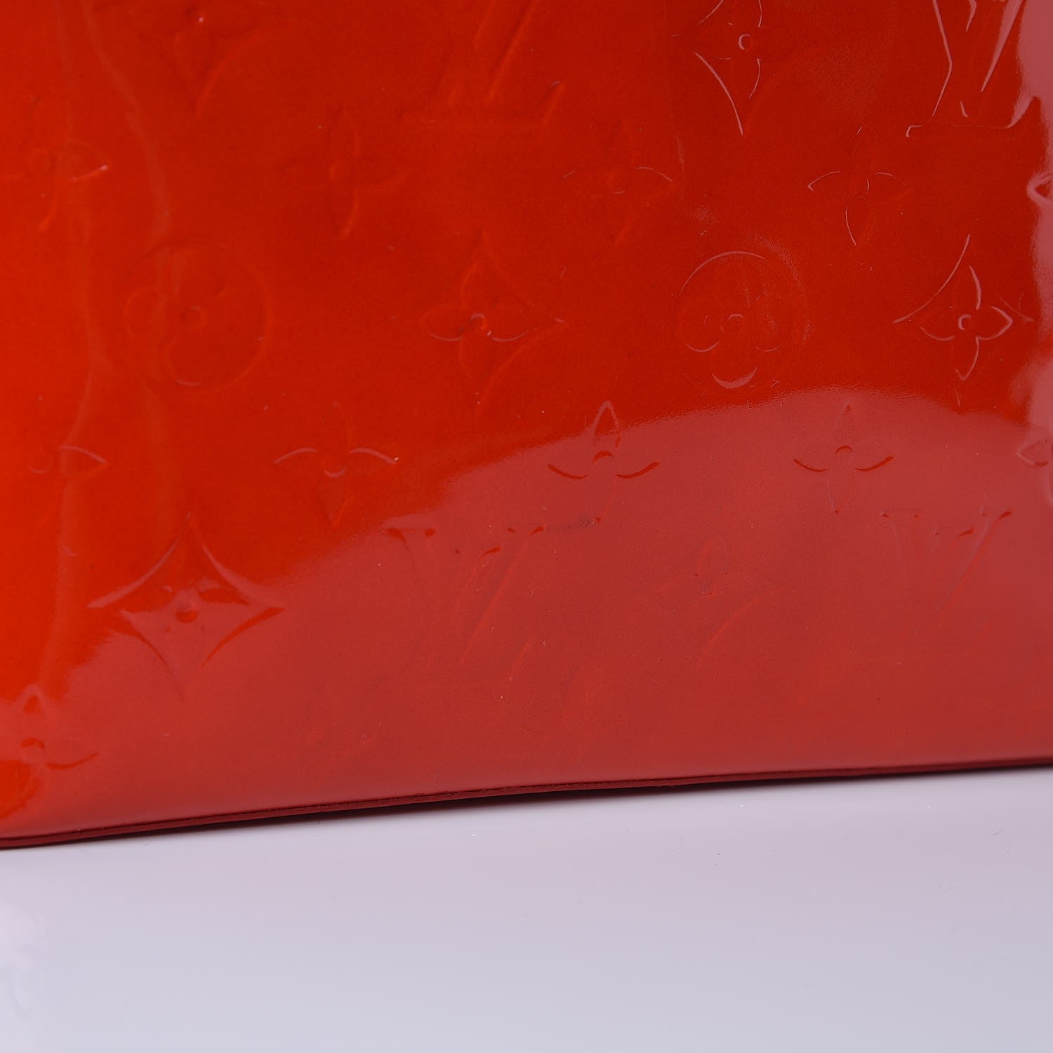 Louis Vuitton Vernis Reade PM Rouge 12 of 15