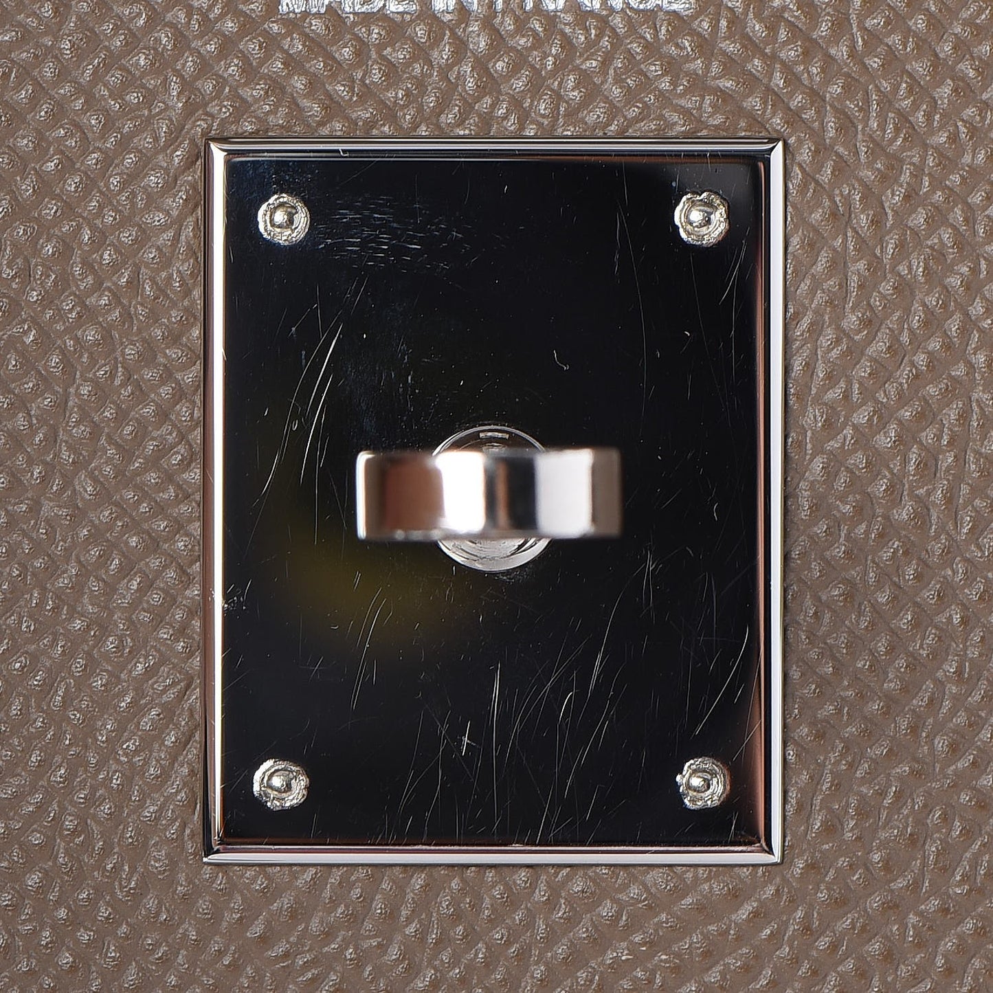 Epsom Kelly Sellier 35 Etoupe