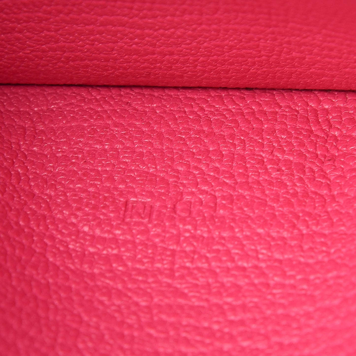 Chevre Mysore Bi-Color Bearn Gusset Wallet Etoupe Rose Shocking