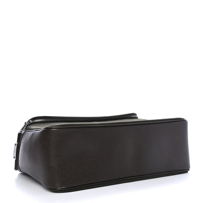 Louis Vuitton Taiga Taimyr Messenger Bag Grizzli 4 of 6