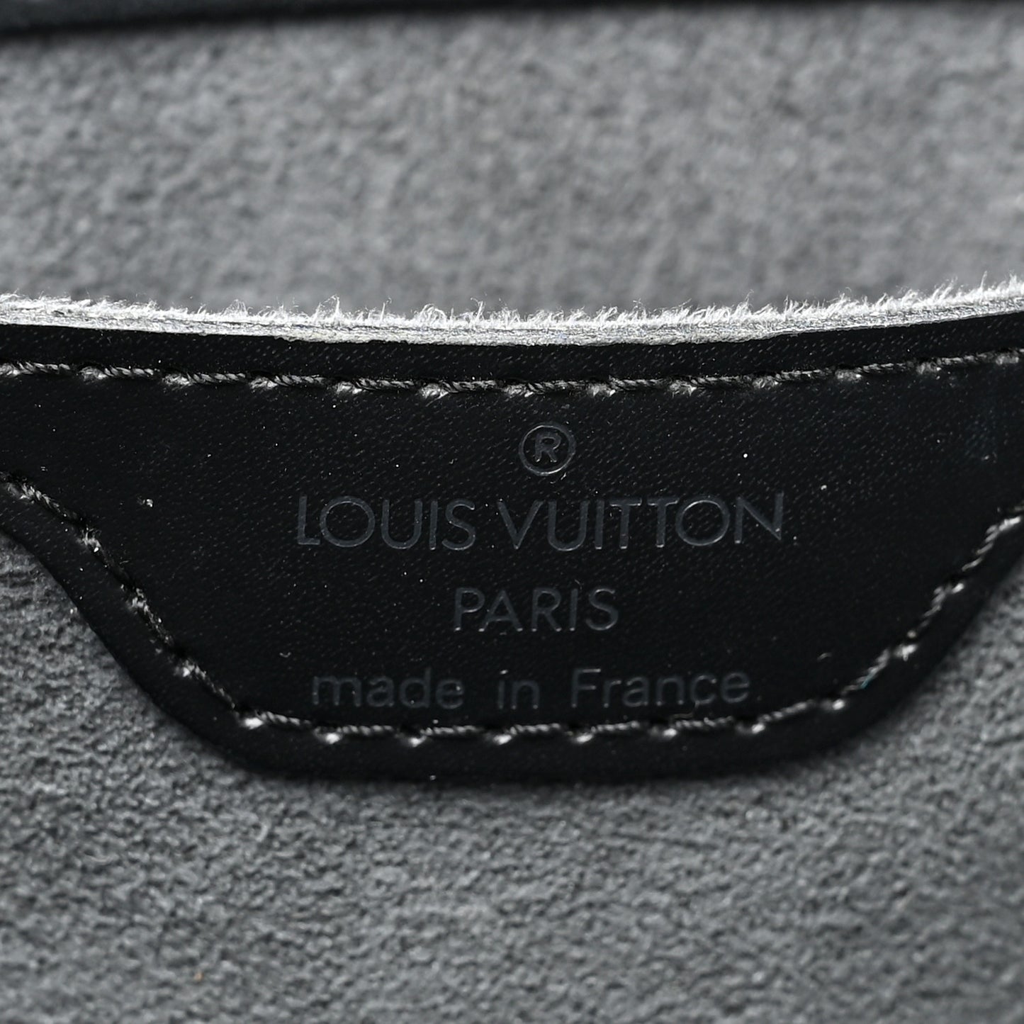 Epi Saint Jacques PM Long Straps Black