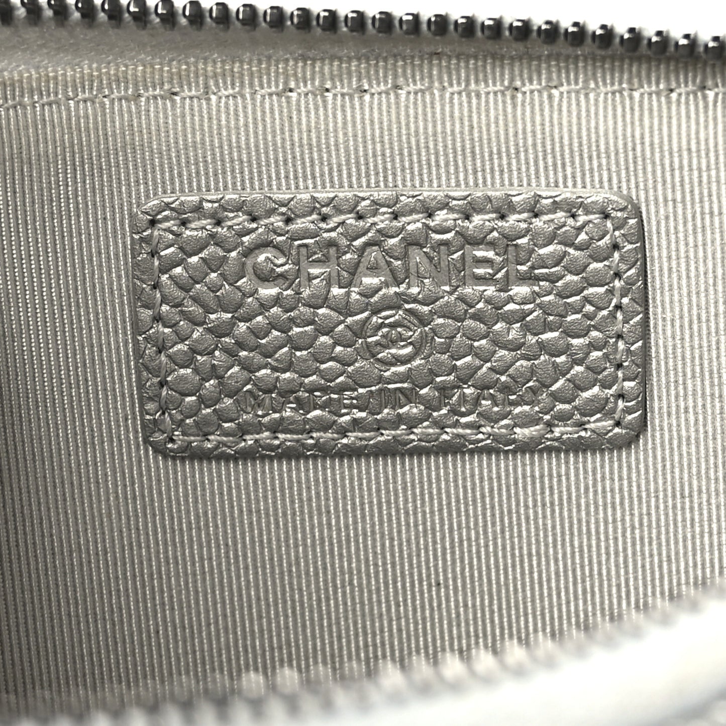 Metallic Caviar Quilted Classic Zip Pouch Silver