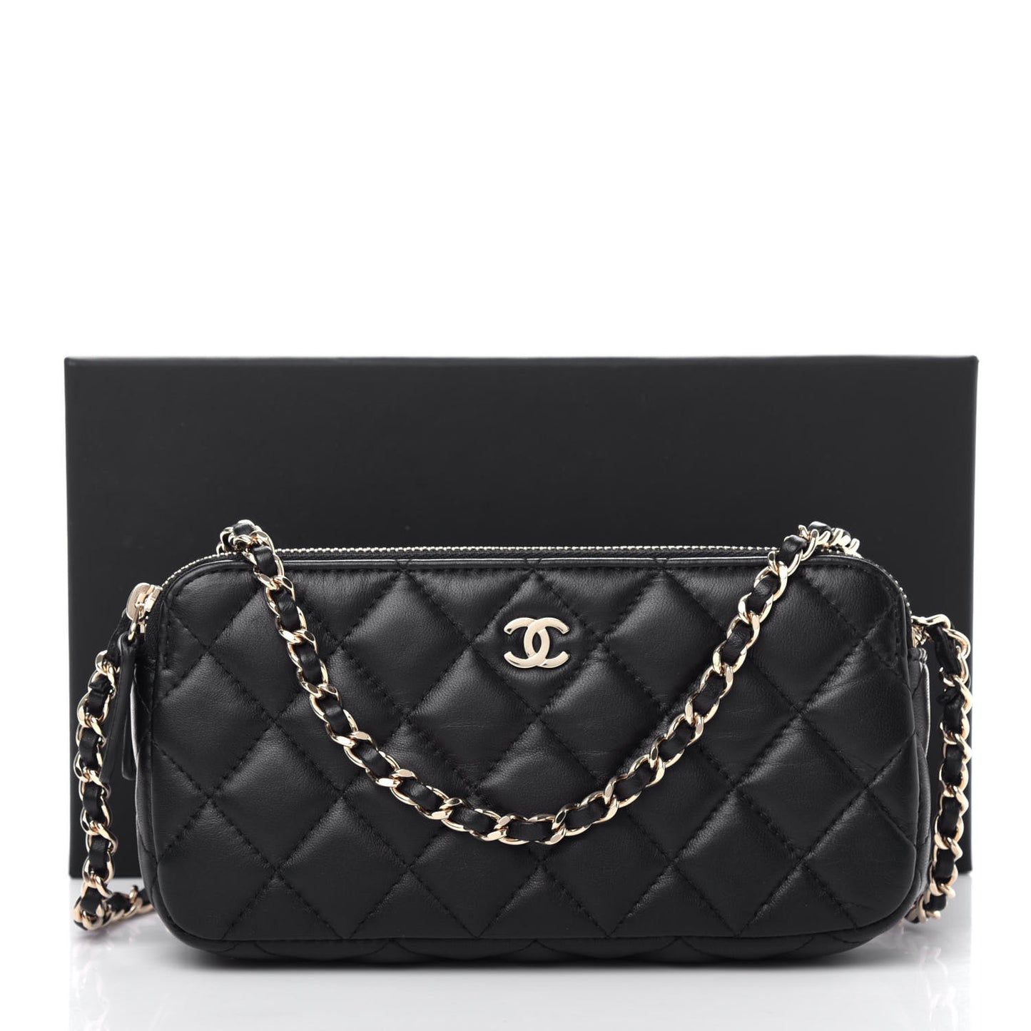 Lambskin Quilted Small Clutch With Chain Black