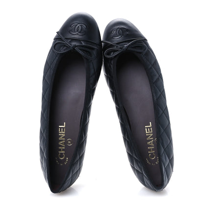Chanel Aged Calfskin Quilted CC Cap Toe Ballerina Flats 40 Black 2 of 10