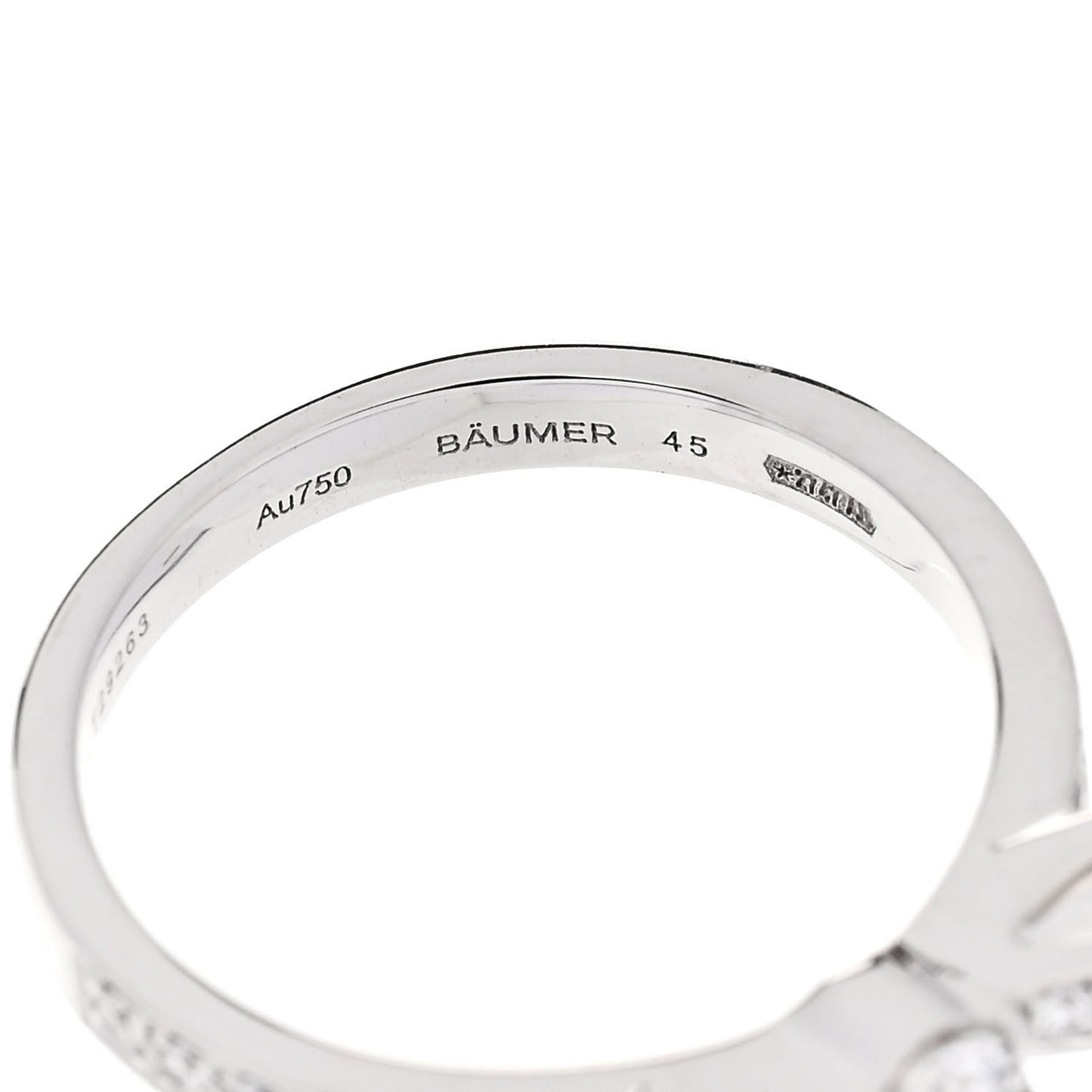 18K White Gold Diamond Ruban Ring 45 3.25