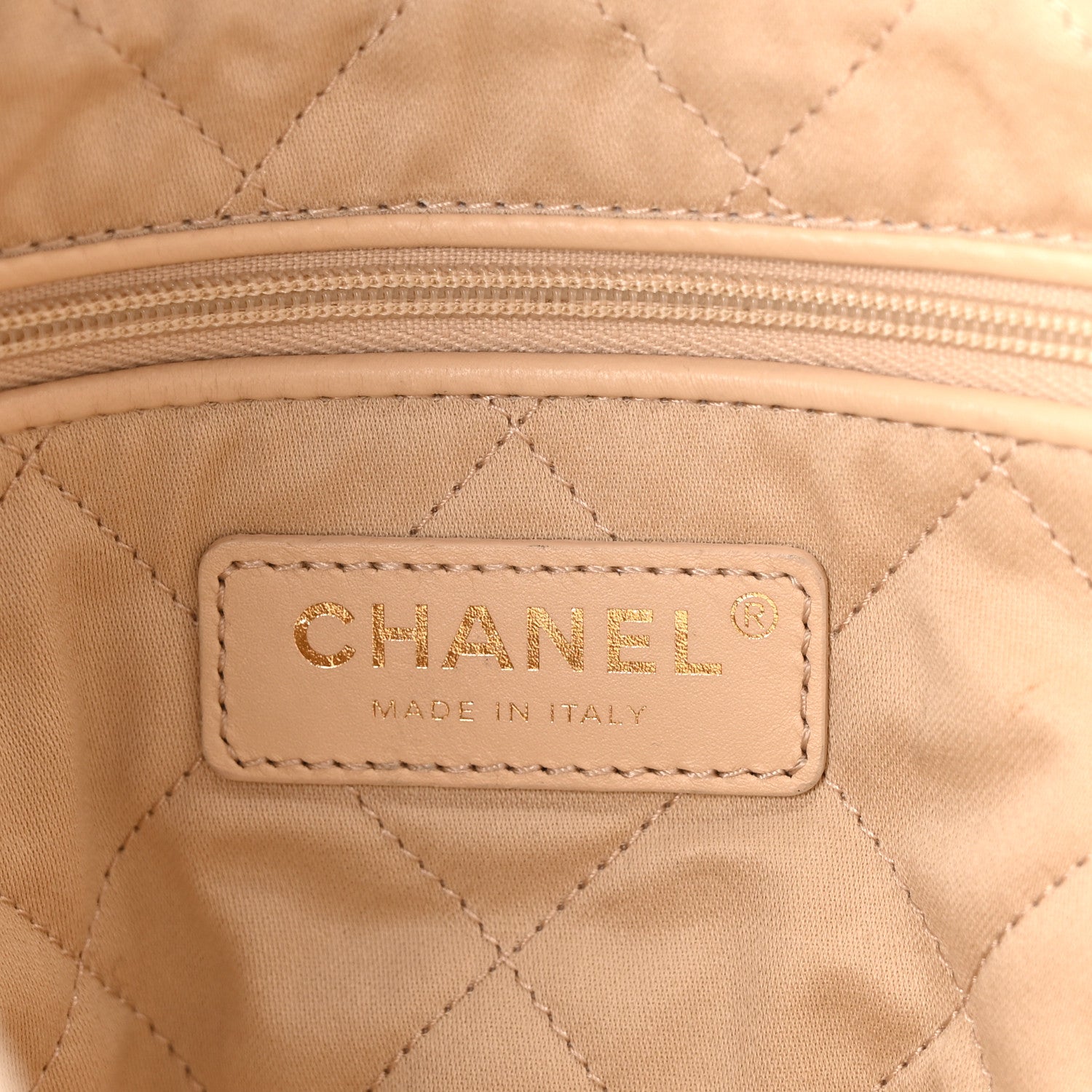 Chanel Shiny Calfskin Quilted Small Chanel 22 White 7 of 12