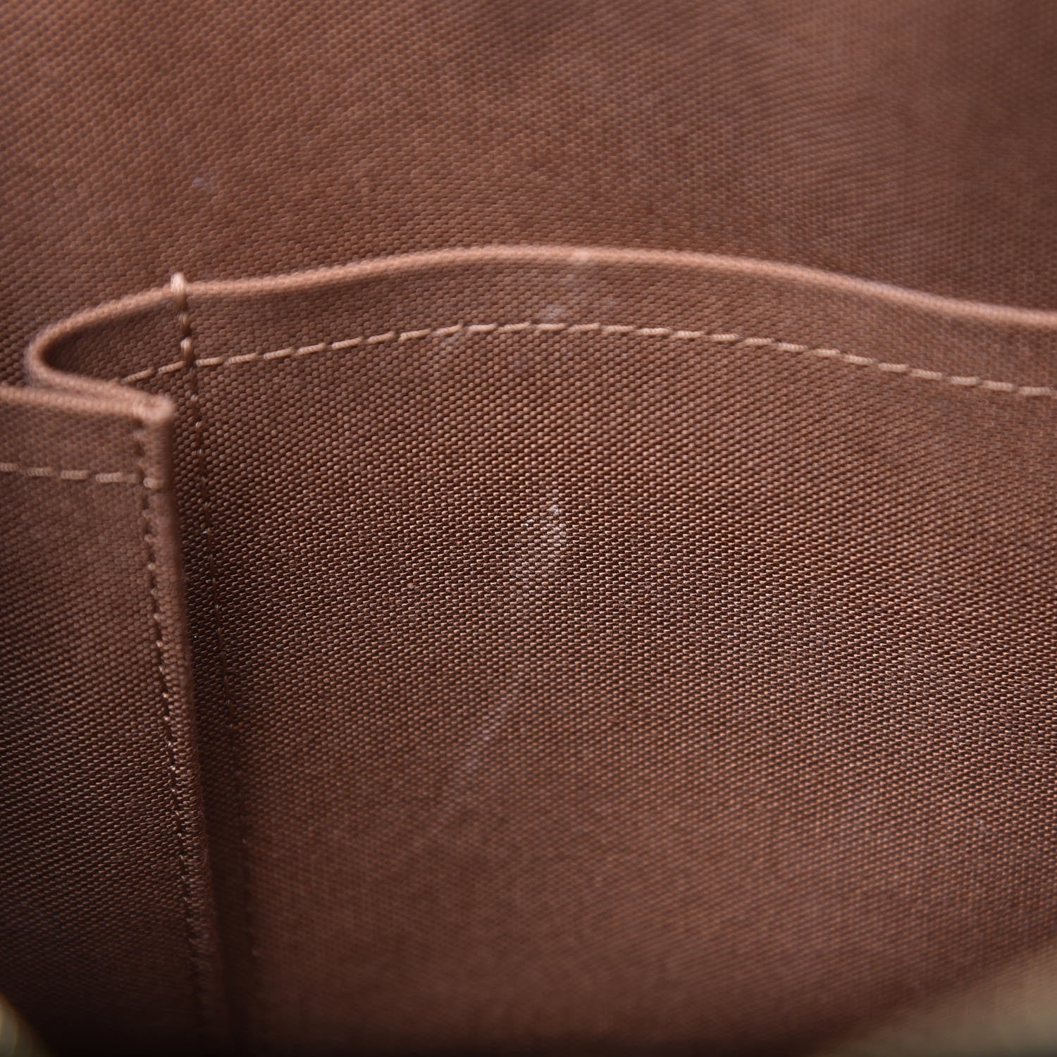 Louis Vuitton Monogram Alma GM 15 of 15