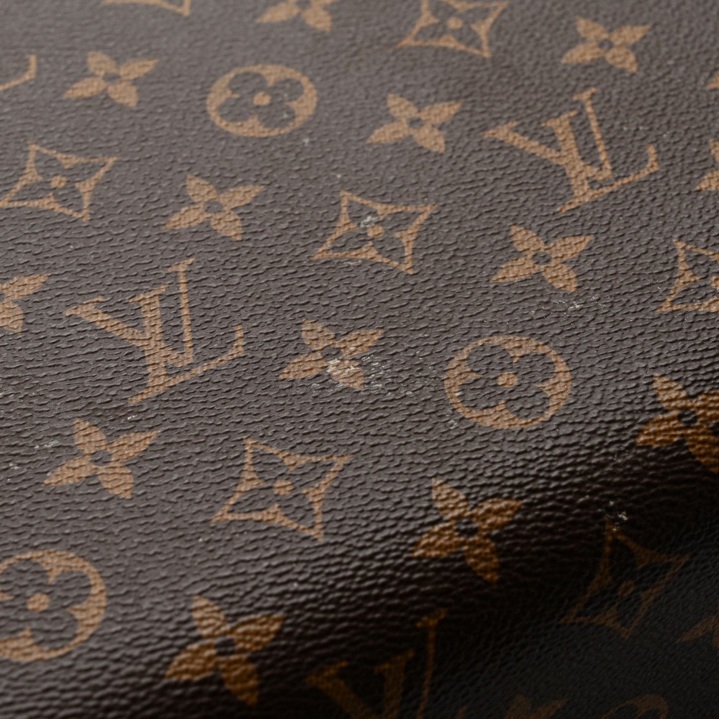 Monogram Horizon 55 Coquelicot