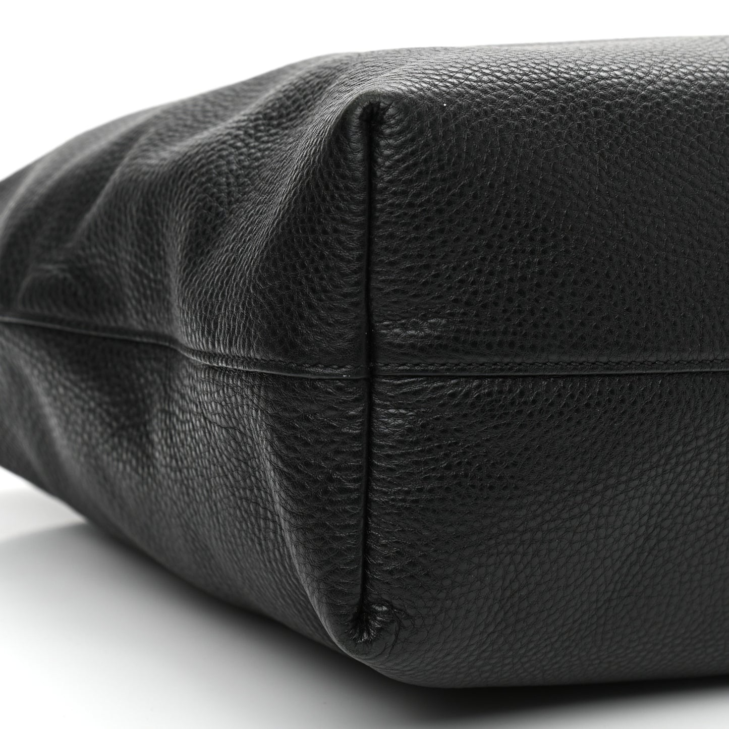 Vitello Daino Tote Black