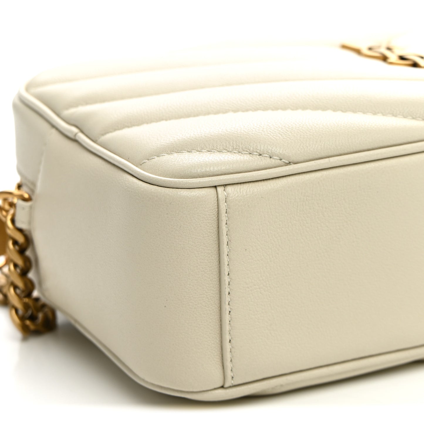 Lambskin Chevron Quilted Medium Loulou Camera Bag Crema Soft