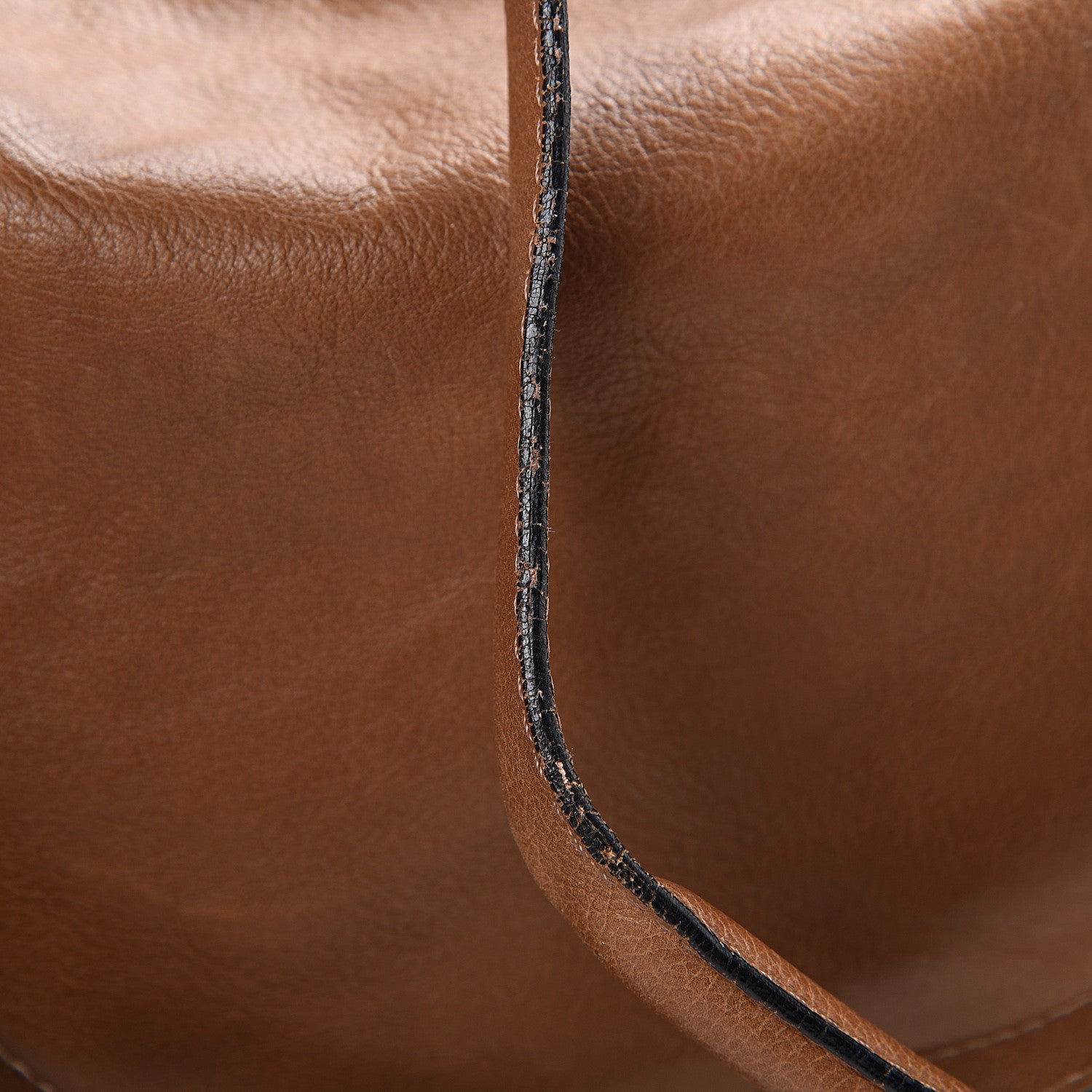 Chloe Calfskin Large Paraty Muscade 19 of 20