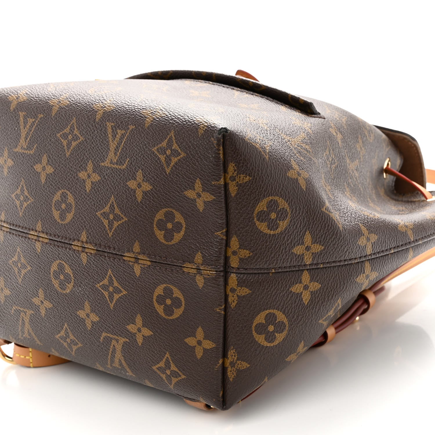 Louis Vuitton Monogram Montsouris PM 9 of 13