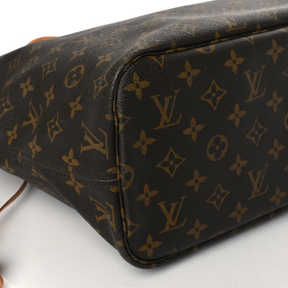 Louis Vuitton Monogram Neverfull MM 8 of 9