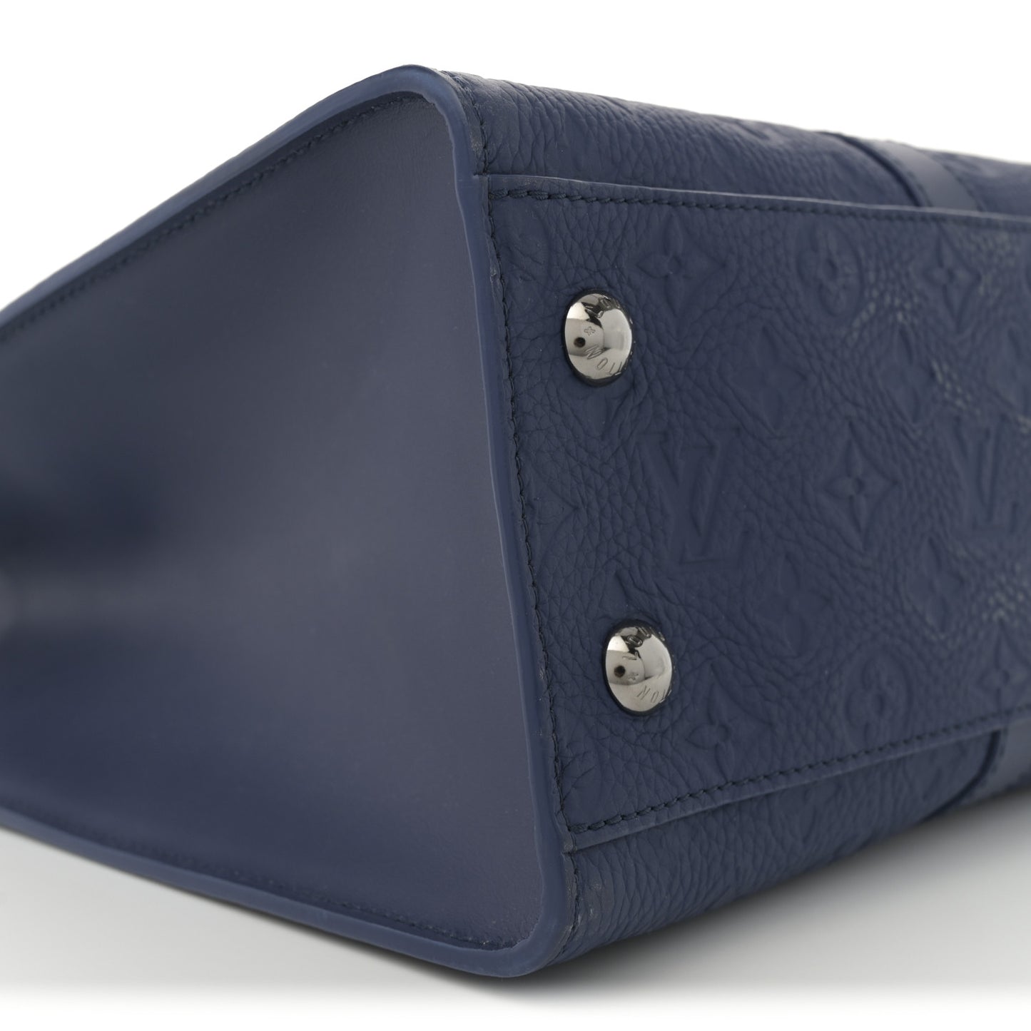 Taurillon Monogram Sac Plat 24H Sapphire