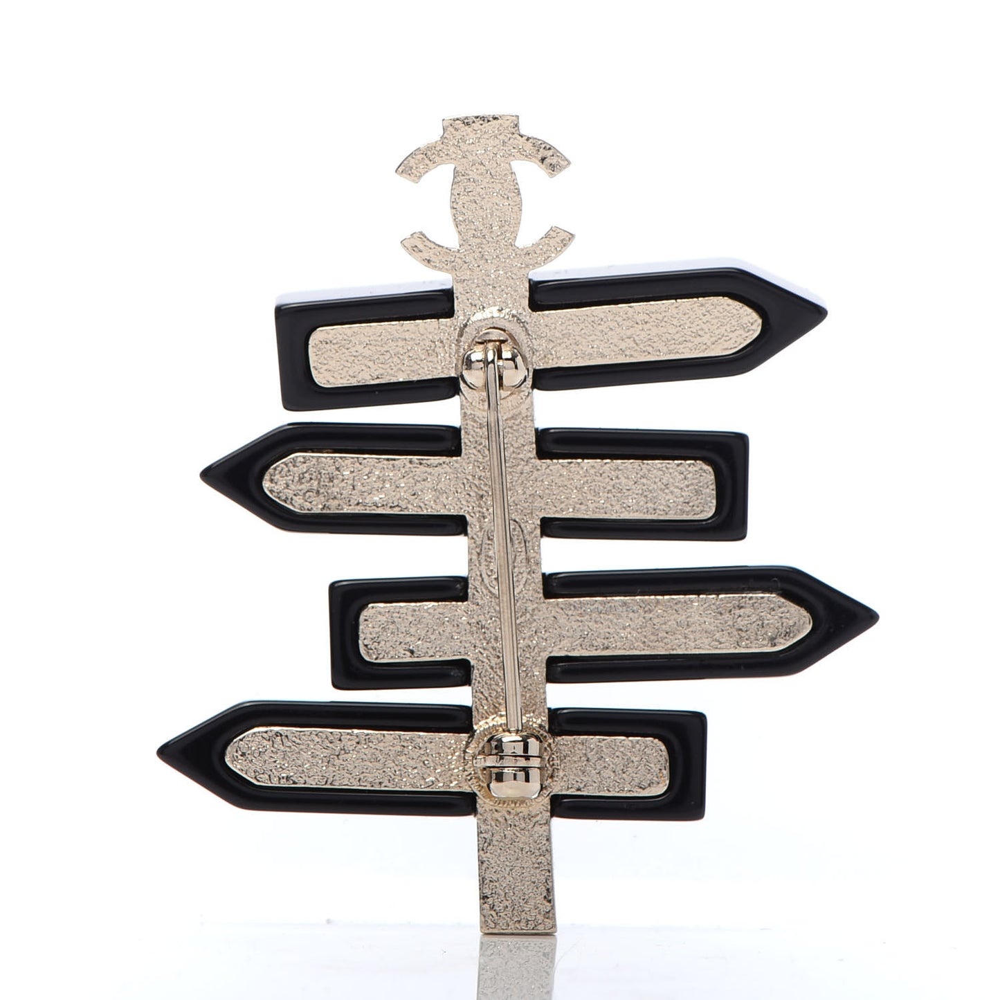 Resin Chanel By The Sea Sign Brooch Multicolor