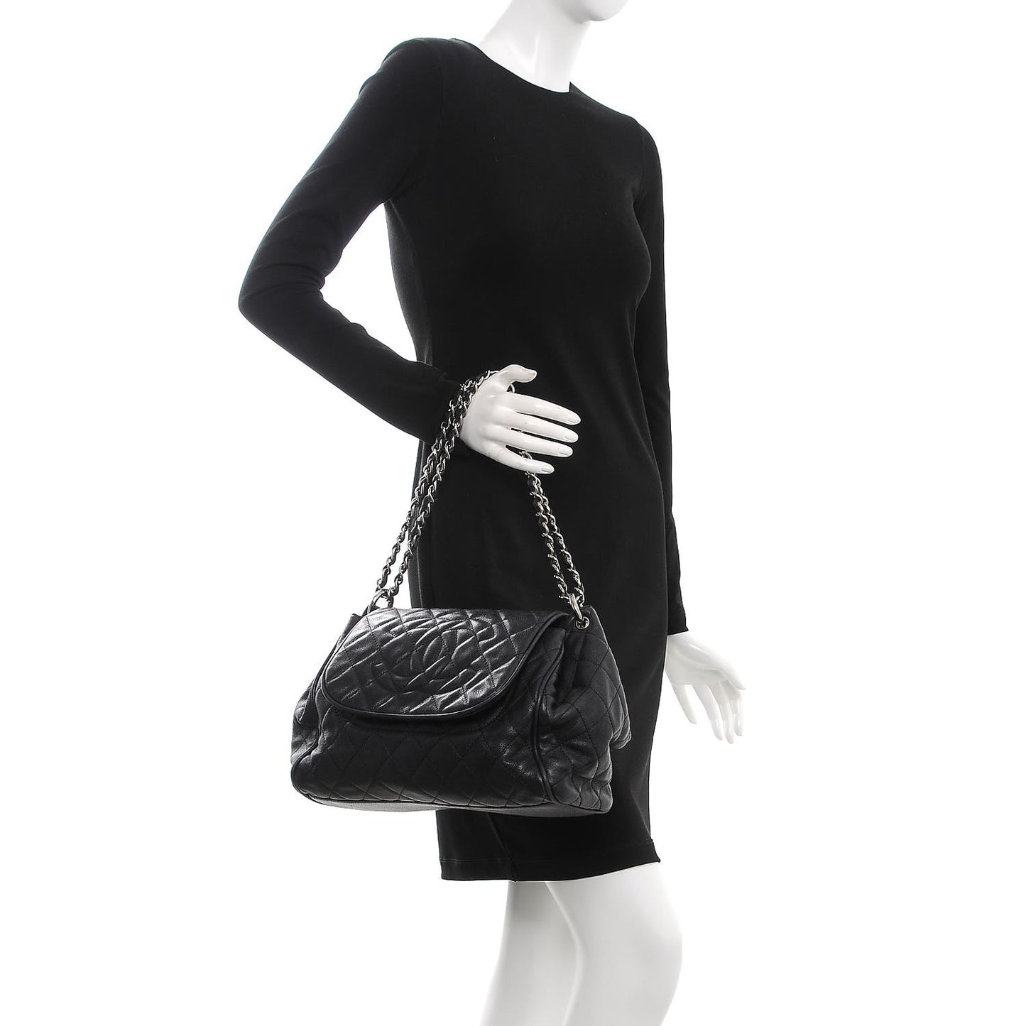 Caviar Quilted Timeless Accordion Flap Black