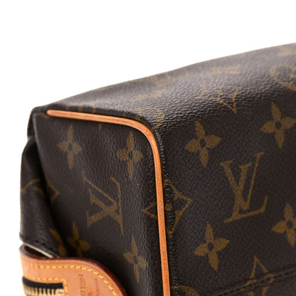 Louis Vuitton Monogram Trousse Patte Pression 7 of 17