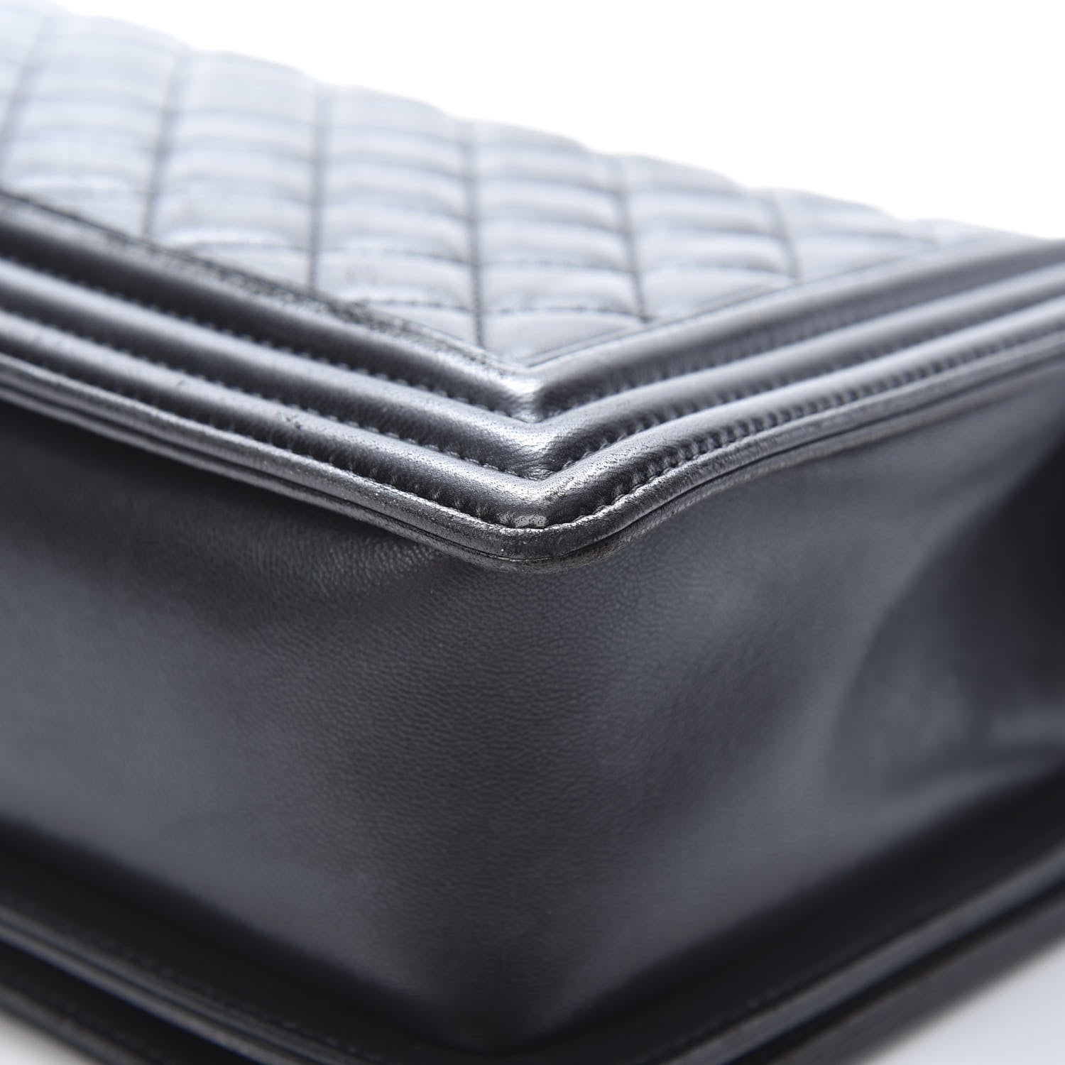 Chanel Calfskin Quilted New Medium Boy Flap Black 11 of 16