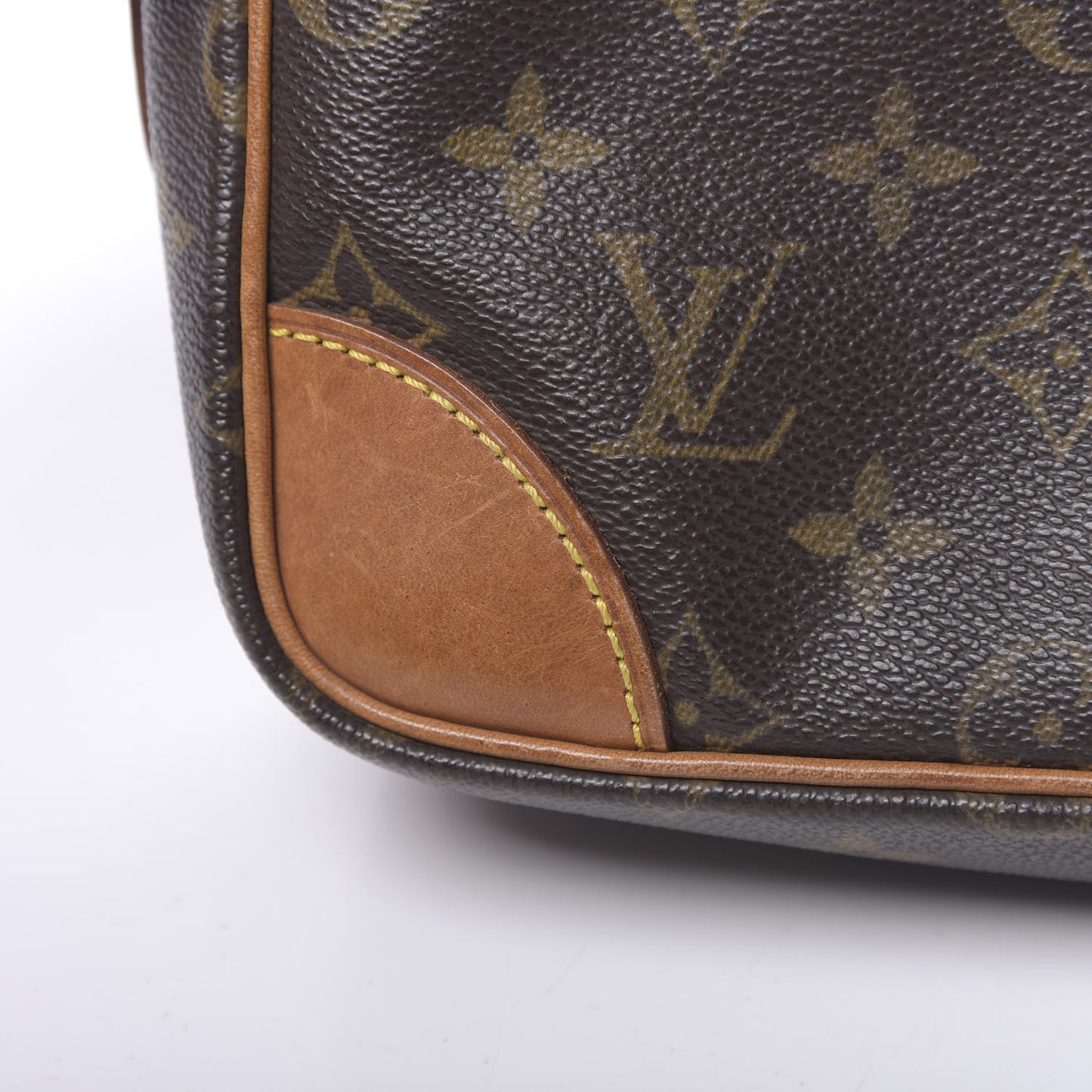 Monogram Trocadero 27