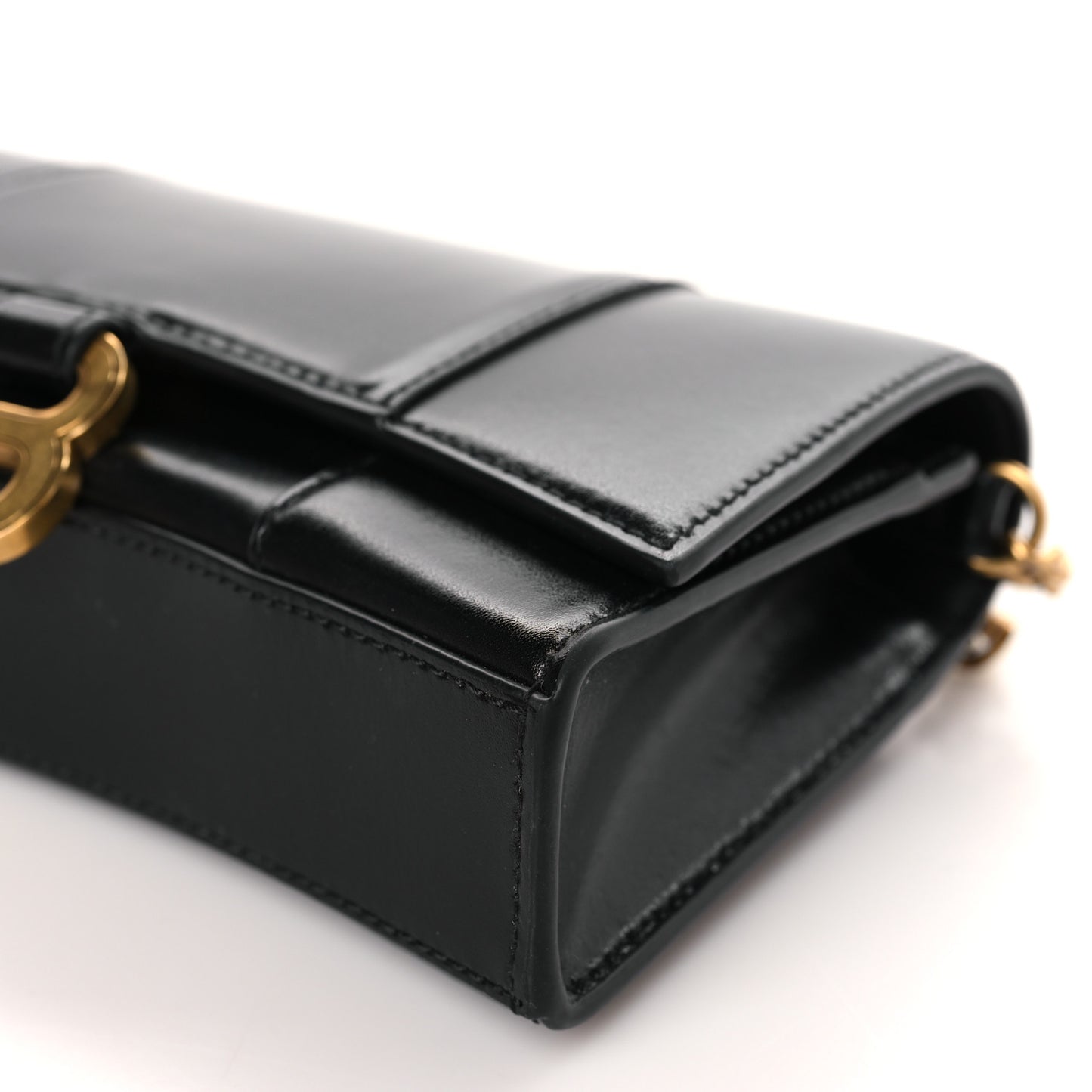 Shiny Box Calfskin Hourglass Chain Bag Black