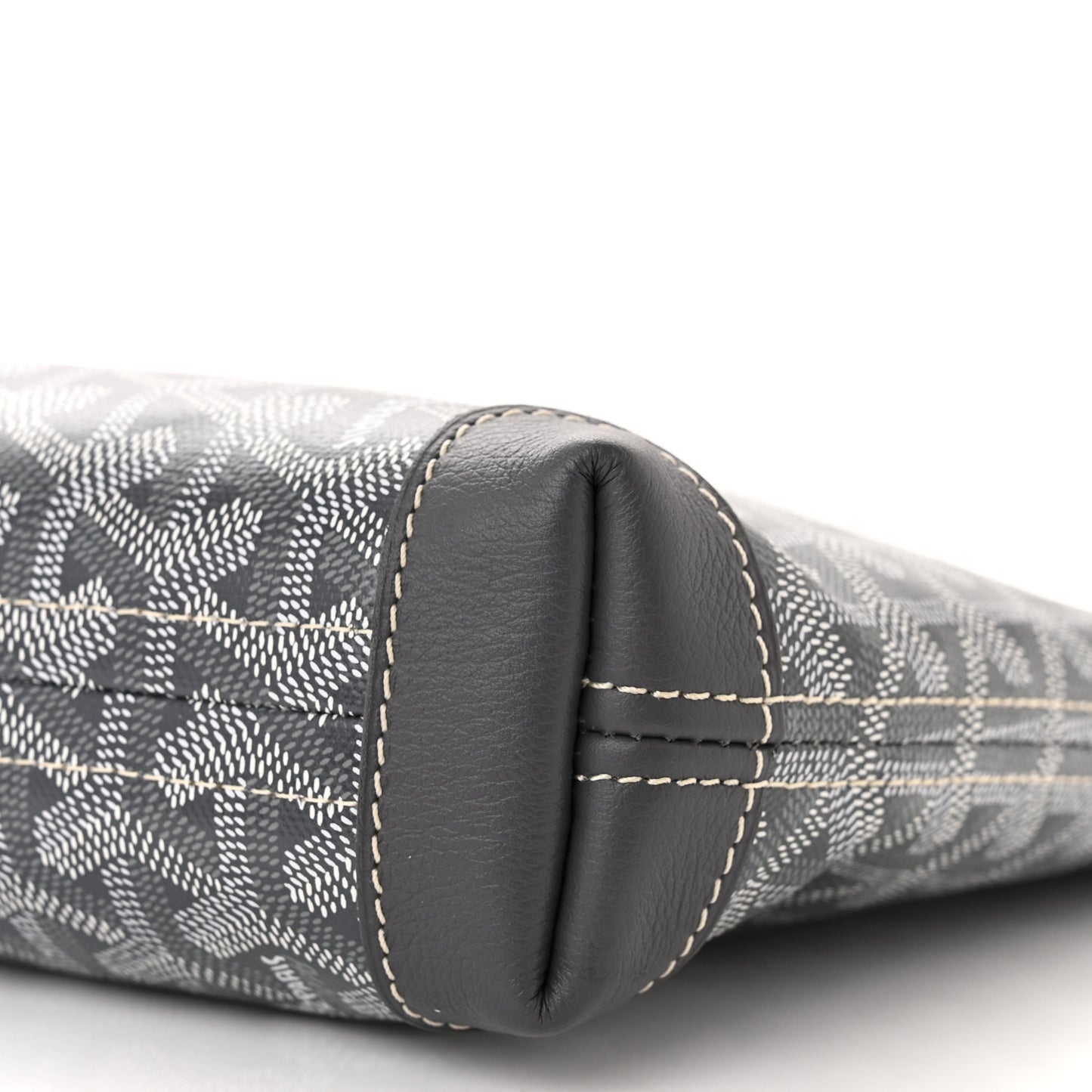 Goyardine Conti Pouch Grey