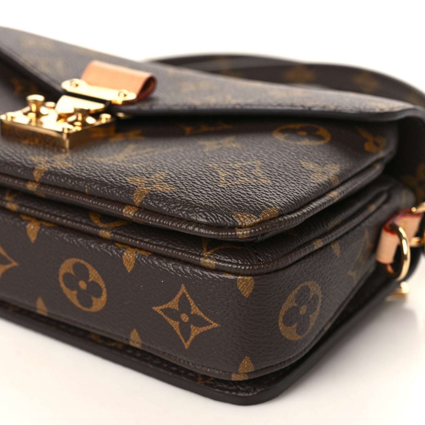 Monogram Pochette Metis East West