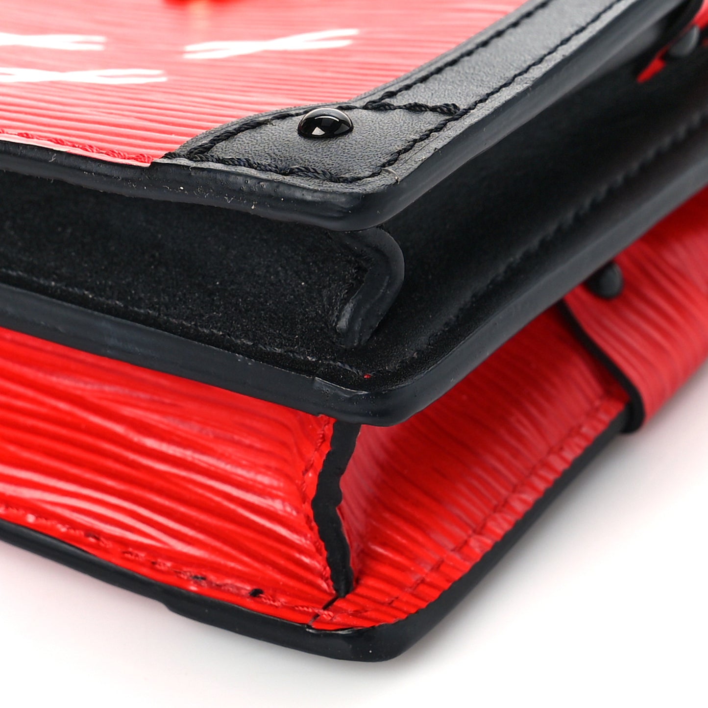 Epi Trunk Clutch Red
