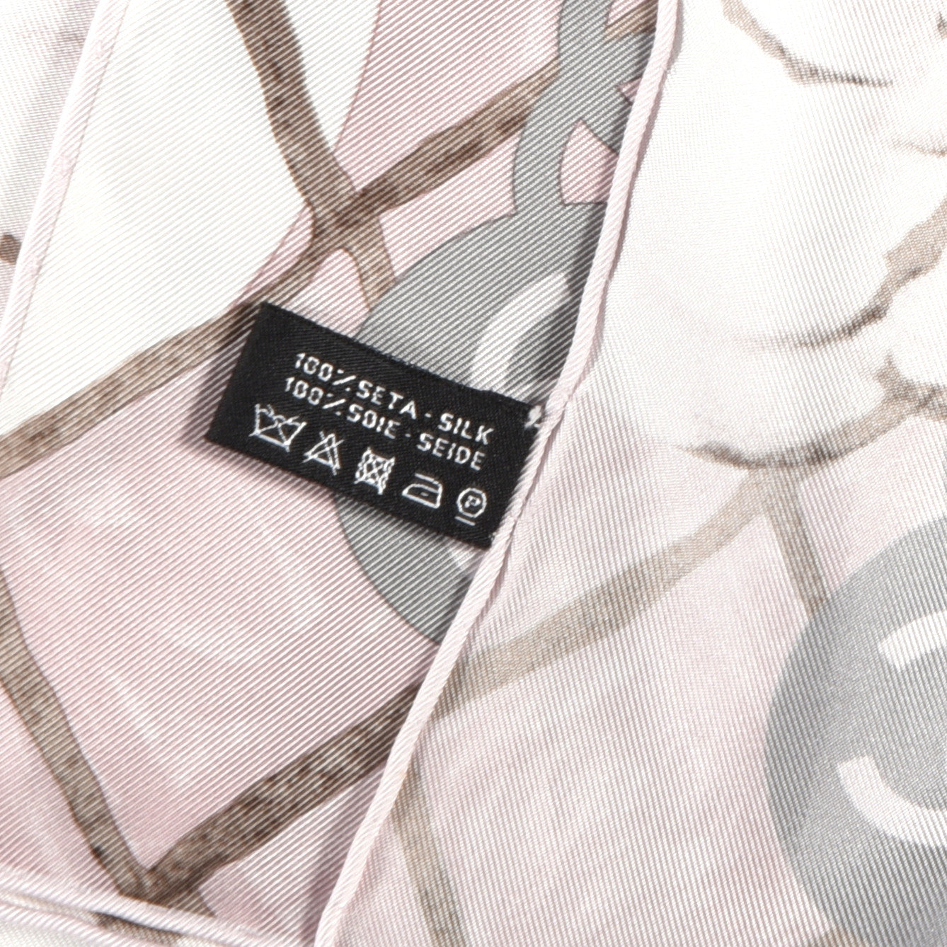Silk CC Logo Camellia Scarf White Pink