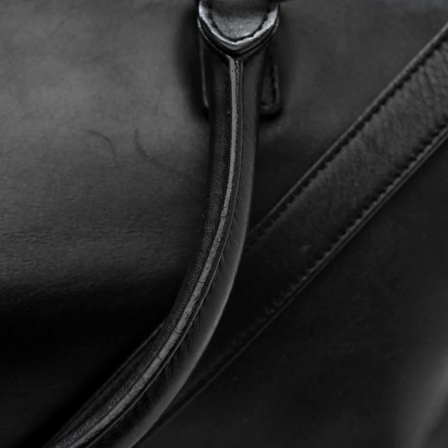 Calfskin Studded Classic Duffle 6 Black