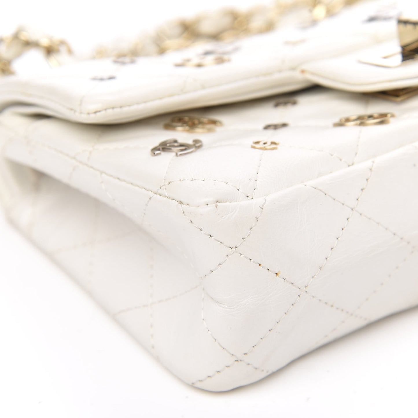 Calfskin CC Punk 2.55 Reissue 224 Flap White