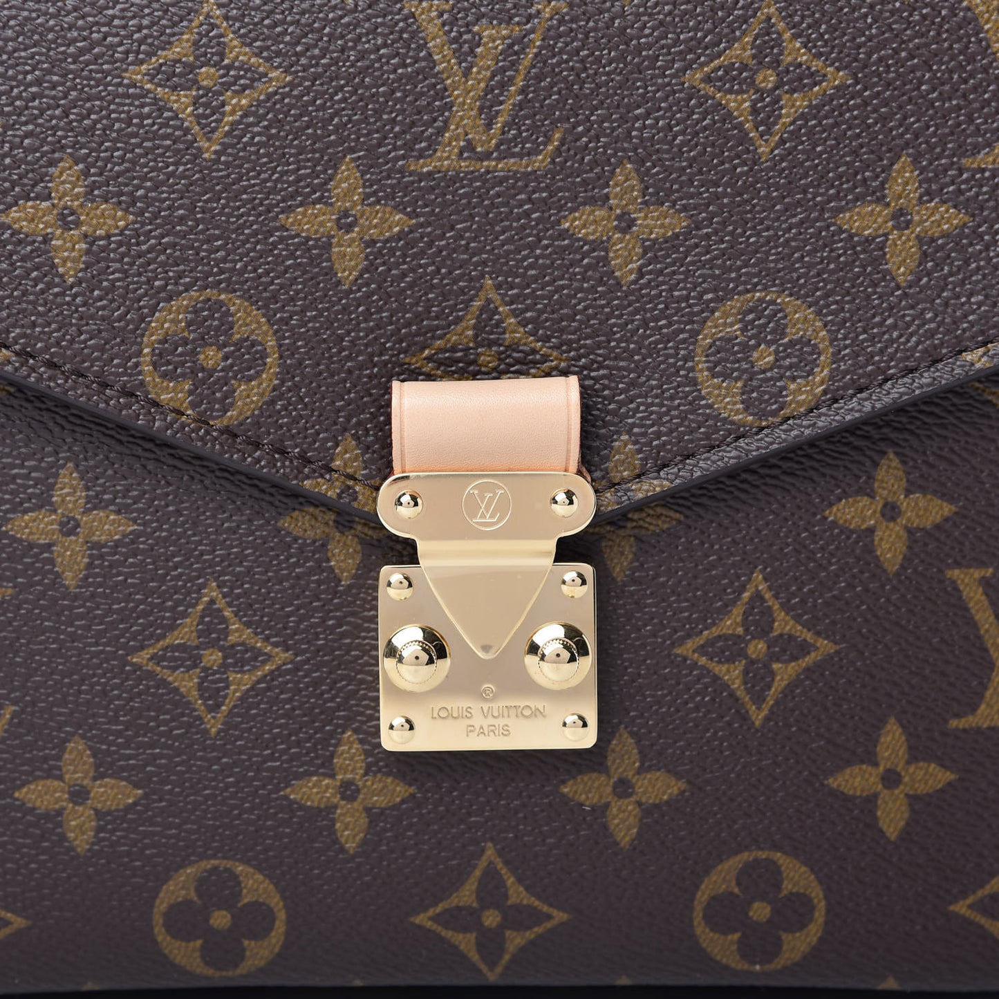 Monogram Pochette Metis