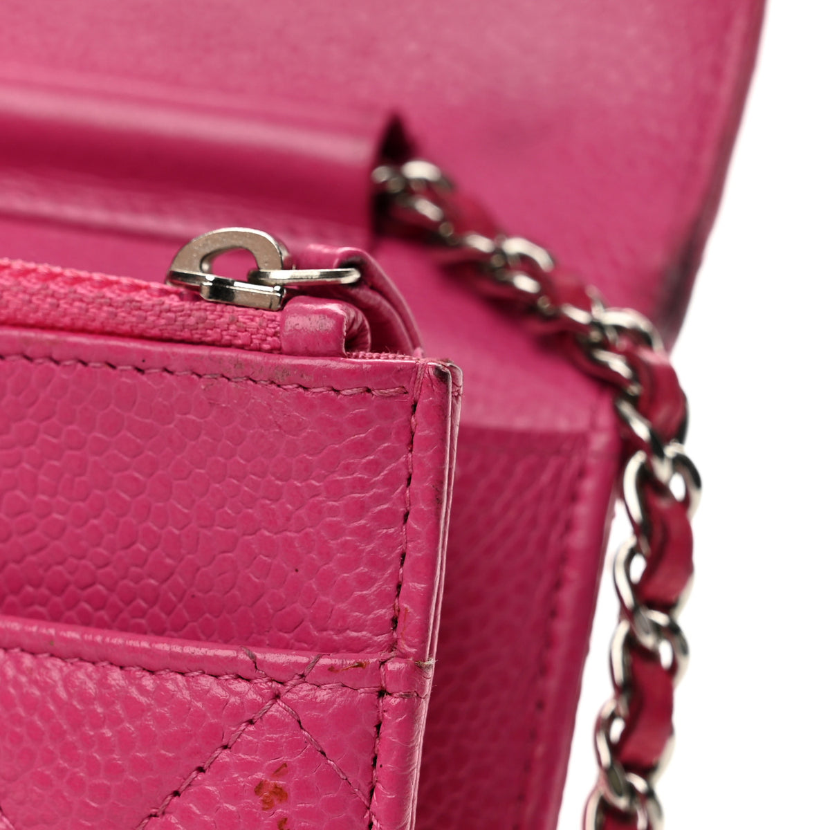 Caviar Enamel Quilted Wallet On Chain WOC Pink